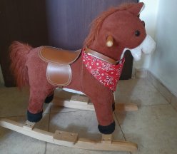 Продам детскую игрушку-лошадку. . Лошадка машет хвостом и издаёт звуки. Для детей от 8 мес image 0