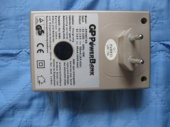 Продам: 1)блок питания для ПК (19 вольт), 2)зарядное для аккумуляторов пальчиковых АА и ААА, 2) блок питания 12 вольт, 1ампер, 3)12 вольт, 2 ампера.