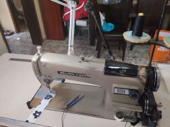 На продажу промышленная швейная машинка