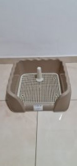 Продам туалет для шенка или маленькой собачки, новый, очень удобно убирать и мыть легко отучить от титулей, есть только 1 шт. в Ашдоде. image 2